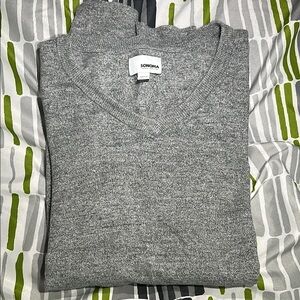 Sonoma Gray Men's V Neck Sweater